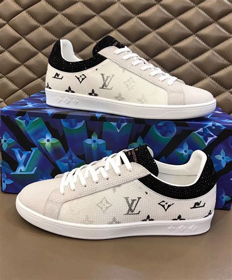 louis vuitton white shoes mens|louis vuitton shoes men 12.